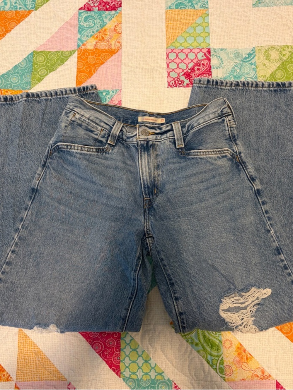 Levi's ‘94 Baggy Wide Leg Jeans - Picture 3 of 13